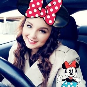 Meet your Posher, Ana